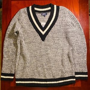 Women’s freshman 1996 v neck sweater XL